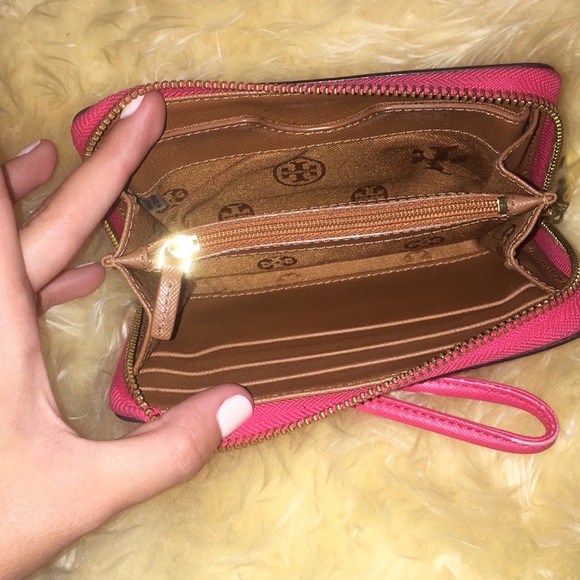 Tory Burch Wallet - Picture 2 of 2